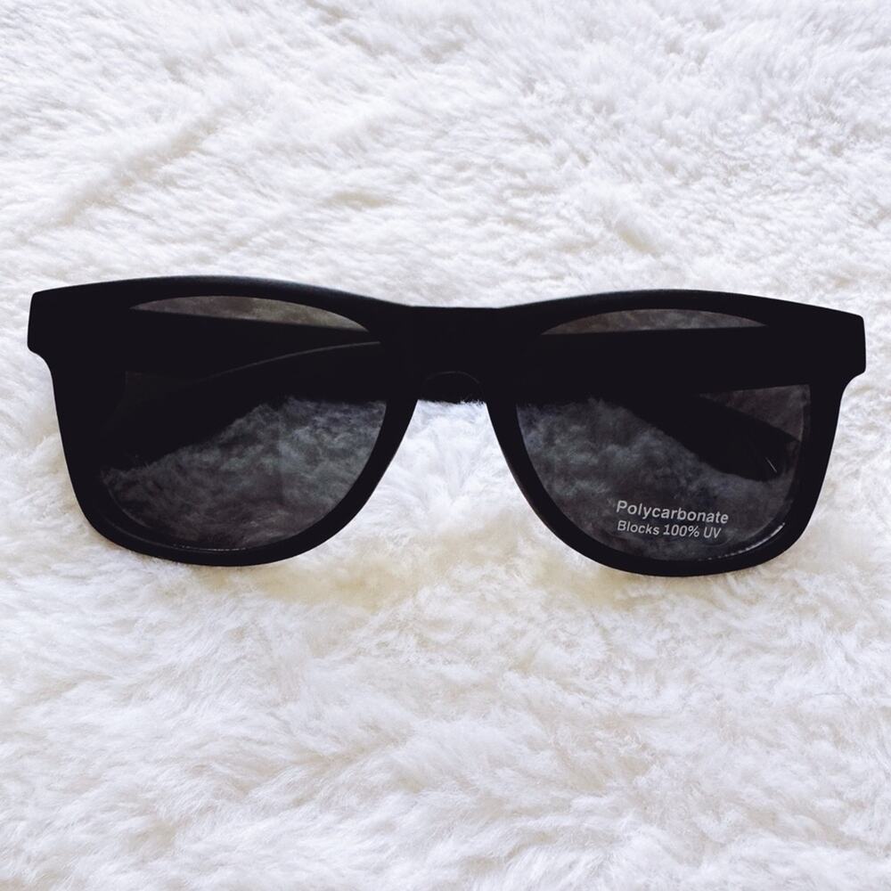 Lola Matte Black Polycarbonate Sunglasses